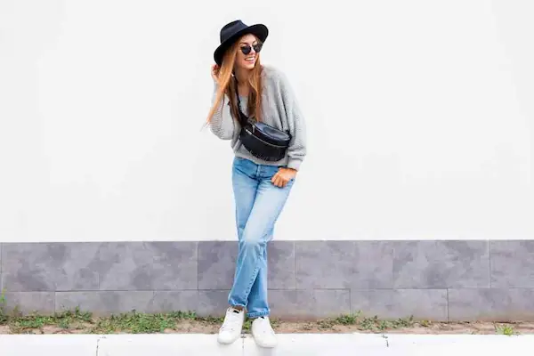 pros-and-cons-of-low-rise-baggy-jeans