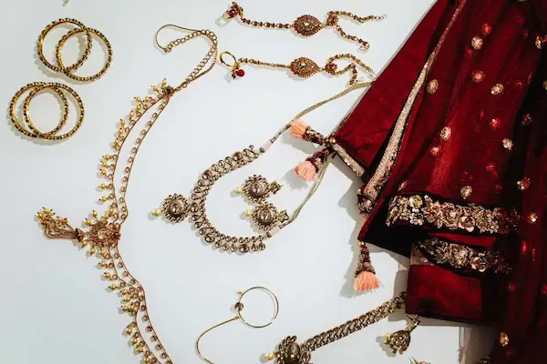 growing-popularity-of-artificial-jewellery