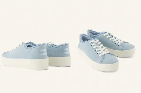 veron-lace-up-sneaker
